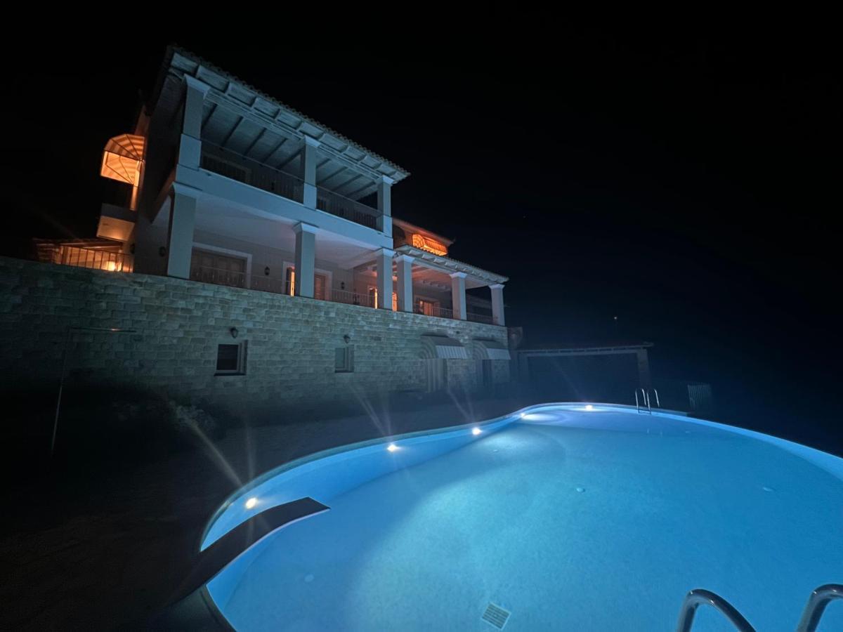 Endless Blue Villa Anávyssos Eksteriør bilde